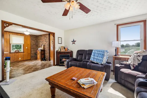 3460 Slayden Marion Rd, Cumberland Furnace, TN 37051