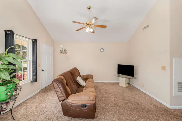 5066 Tabitha St, Murfreesboro, TN 37129