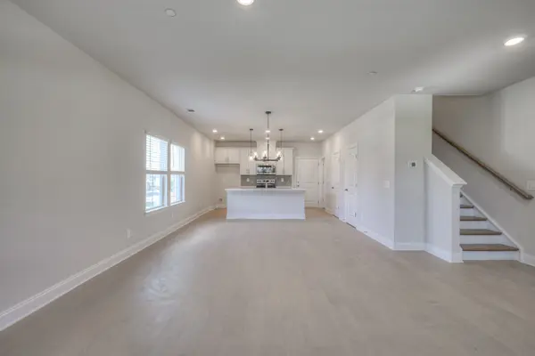 204 Douglas Bend Rd #406, Gallatin, TN 37066