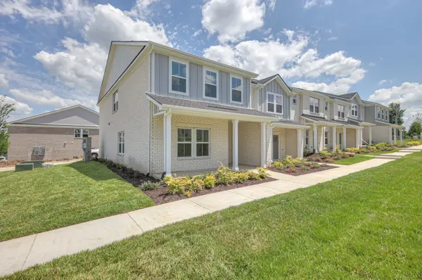 204 Douglas Bend Rd #406, Gallatin, TN 37066