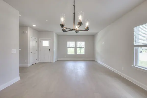 204 Douglas Bend Rd #406, Gallatin, TN 37066