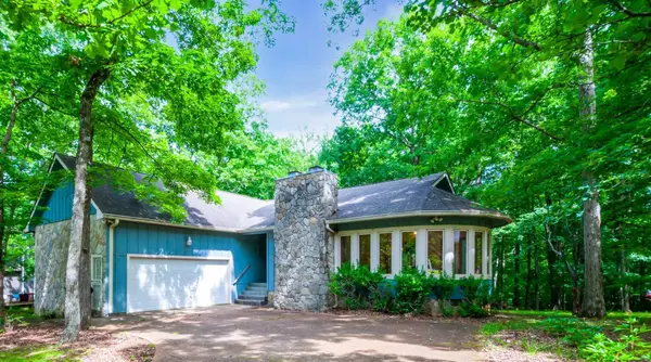 862 Matthew Ct, Kingston Springs, TN 37082