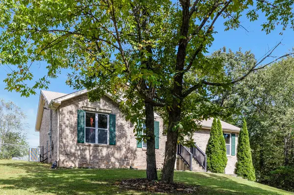 475 Wooten Rd, Clarksville, TN 37042