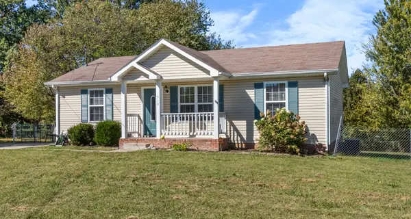 913 Van Buren Ave, Oak Grove, KY 42262