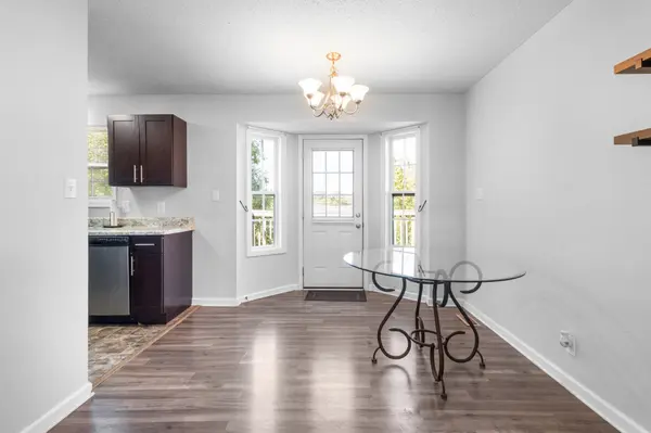 913 Van Buren Ave, Oak Grove, KY 42262