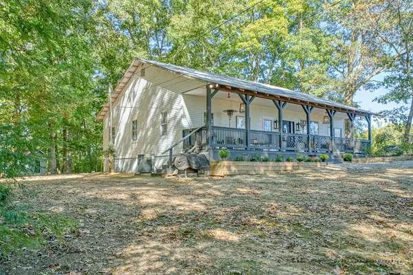 6549 Burgess Falls Rd, Baxter, TN 38544