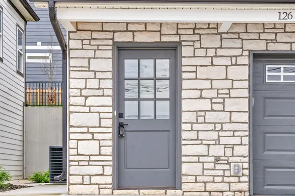 126 Blackman St, Clarksville, TN 37040