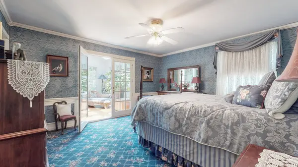 550 Indian Lake Rd, Hendersonville, TN 37075
