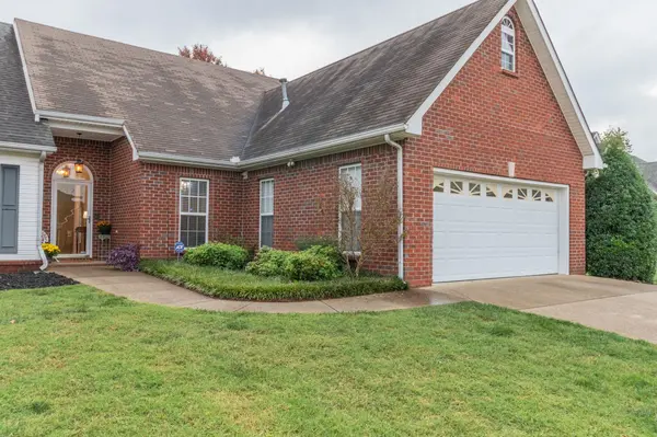 411 Ravencliff Ct, Smyrna, TN 37167