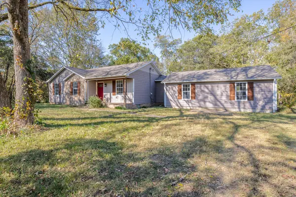 7842 Chadwick Dr, Murfreesboro, TN 37129
