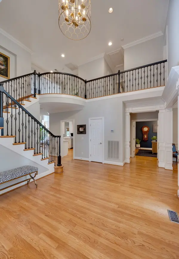1107 Vaughn Crest Dr, Franklin, TN 37069