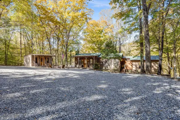 6680 Pinewood Rd, Nunnelly, TN 37137