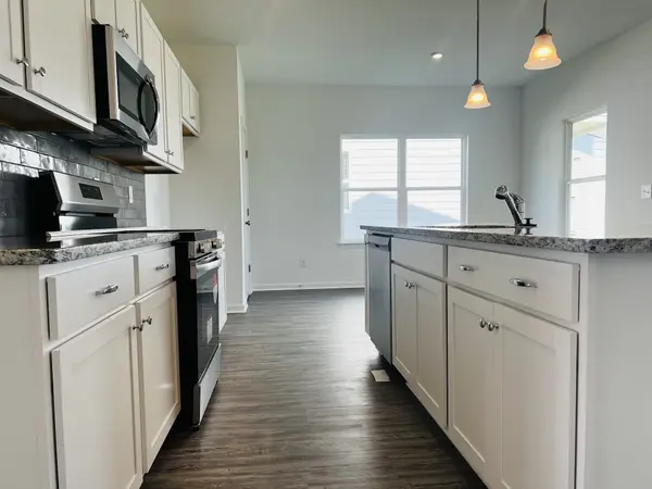 249 Summerlin Dr, Gallatin, TN 37066