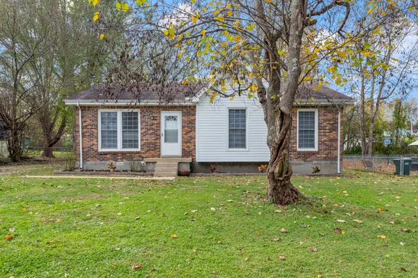 133 Batey Cir,  Dickson,  TN 37055