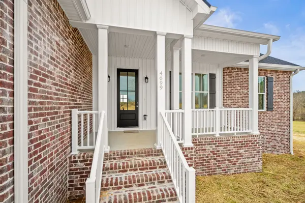 4699 Kinneys School Road, Cedar Hill, TN 37032