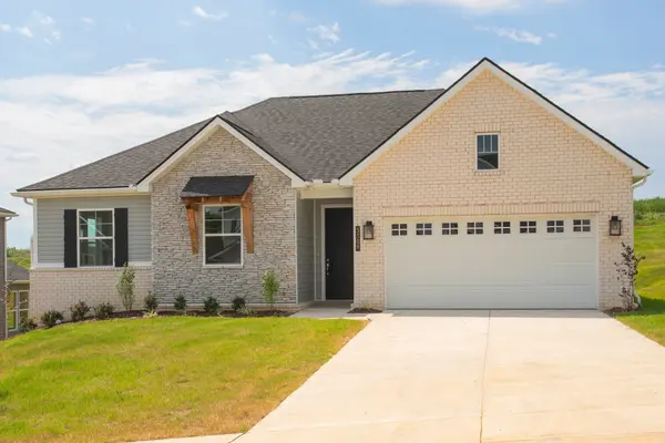 3309 Laurel Brook Dr, Columbia, TN 38401