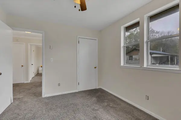 1205 Bloom Landing Rd, Charlotte, TN 37036
