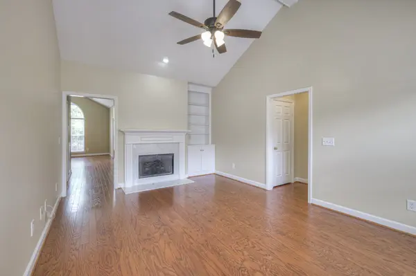 4 Hurd Ct, Lebanon, TN 37087