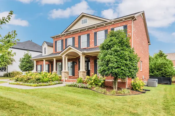2049 Belshire Way, Spring Hill, TN 37174