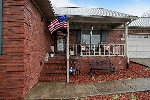 20 Eastridge Rd, Fayetteville, TN 37334
