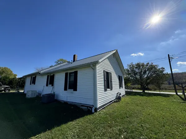 2737 Shellsford Rd, Mcminnville, TN 37110