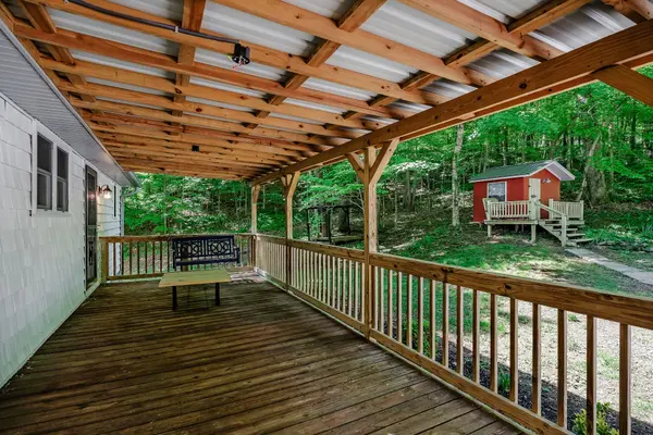 146 Chandler Rd, Doyle, TN 38559