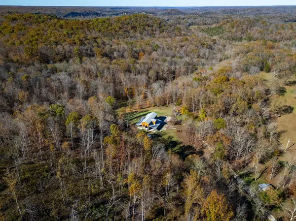387 McCain Dr, Kingston Springs, TN 37082
