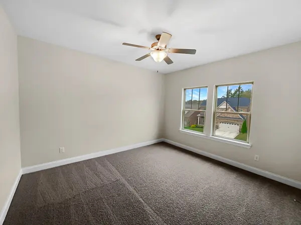 592 Fall Creek Cir, Goodlettsville, TN 37072