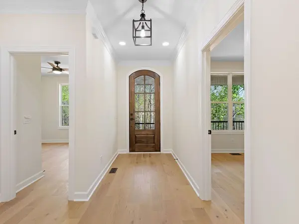 1008 Sweet Oak Ridge, Hendersonville, TN 37075