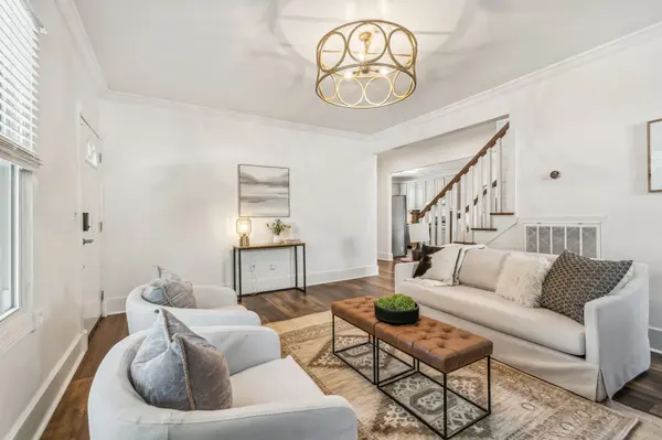 102 Demoss Rd, Nashville, TN 37209