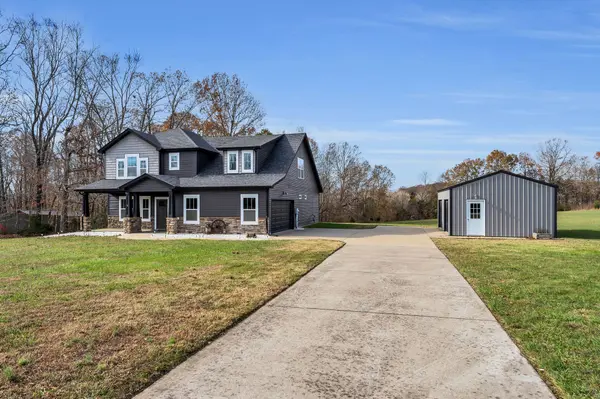 5676 Highway 48, Cunningham, TN 37052
