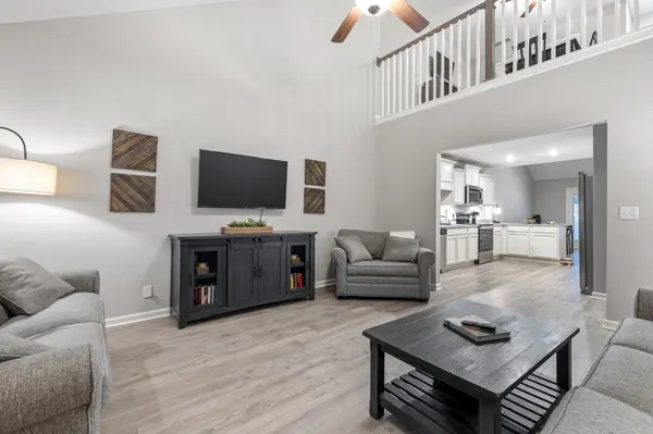 1924 Alysheba Run, Murfreesboro, TN 37128