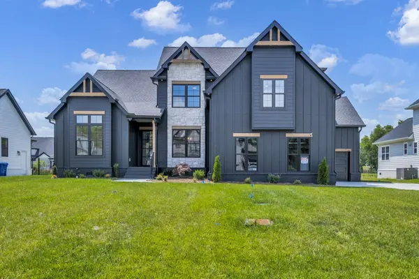 6820 Springwater St, Smyrna, TN 37167