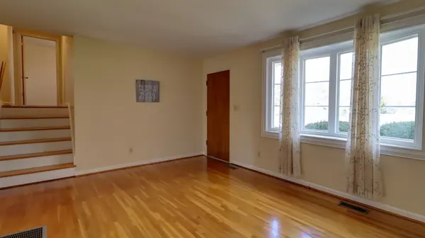 120 Rainbow St, Clarksville, TN 37042