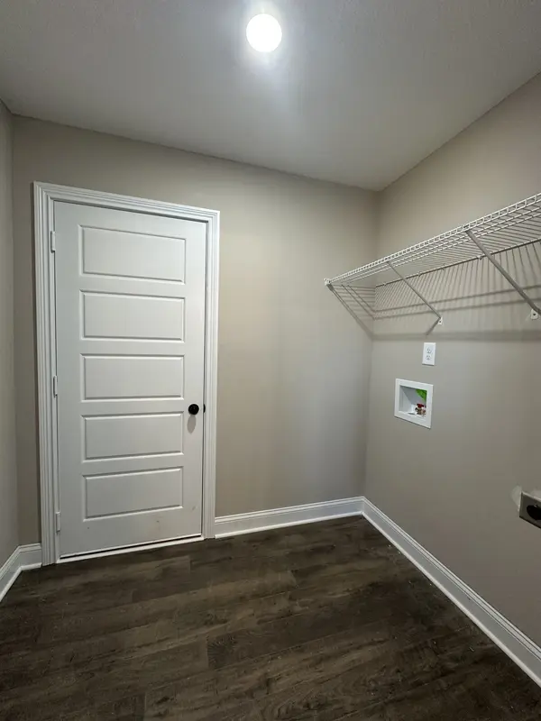 106 Sidney Ct, Oak Grove, KY 42262