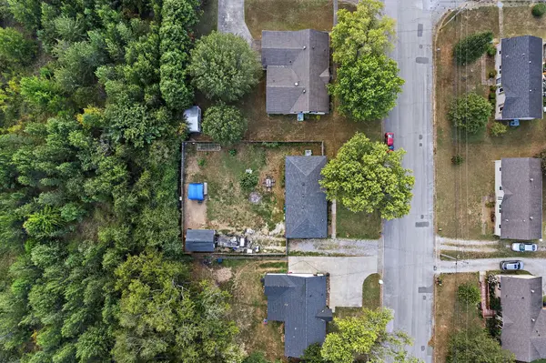 602 Skyline Dr, Columbia, TN 38401
