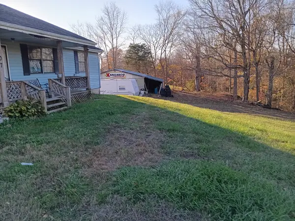 1107 Pleasant Valley Rd, Chapmansboro, TN 37035
