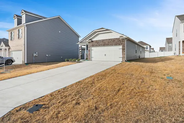 2307 Tintern Rd, Lebanon, TN 37087