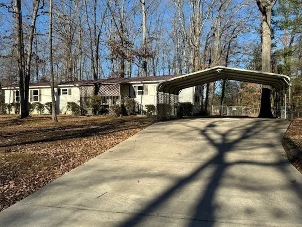 19050 Emmas Way, Bon Aqua, TN 37025