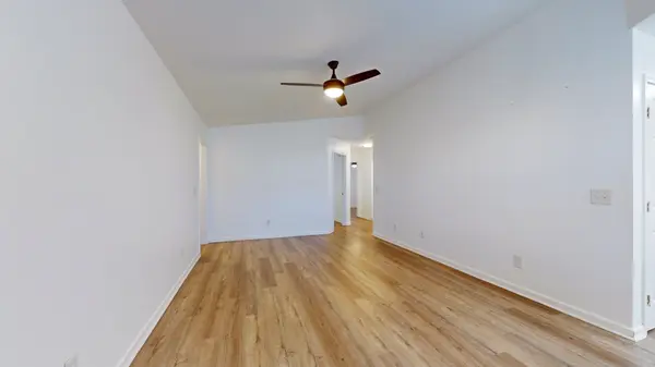 609 Glen Valley Trl, Smyrna, TN 37167