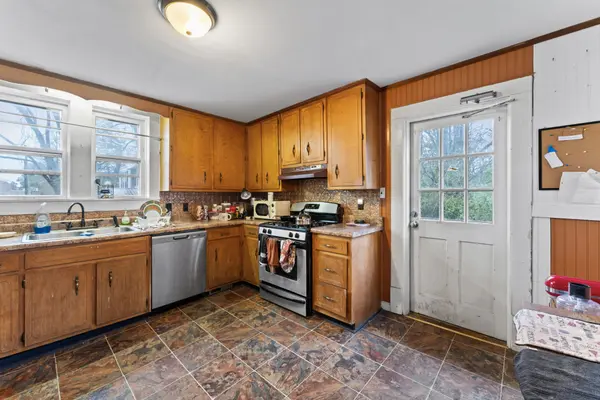 210 Mulberry Ave, Fayetteville, TN 37334