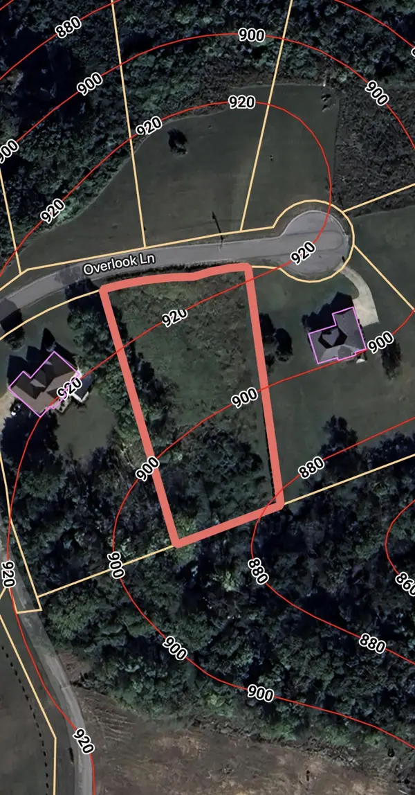 104 Overlook Ln, Shelbyville, TN 37160
