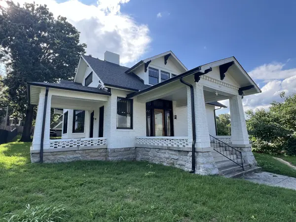 607 N High St, Columbia, TN 38401