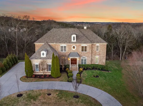 880 Arlington Heights Dr, Brentwood, TN 37027