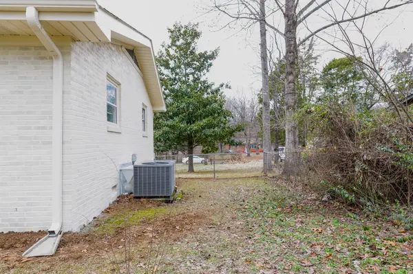 306 Jean Dr, La Vergne, TN 37086