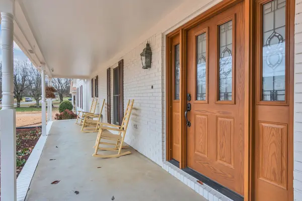119 Creekside Dr, Columbia, TN 38401