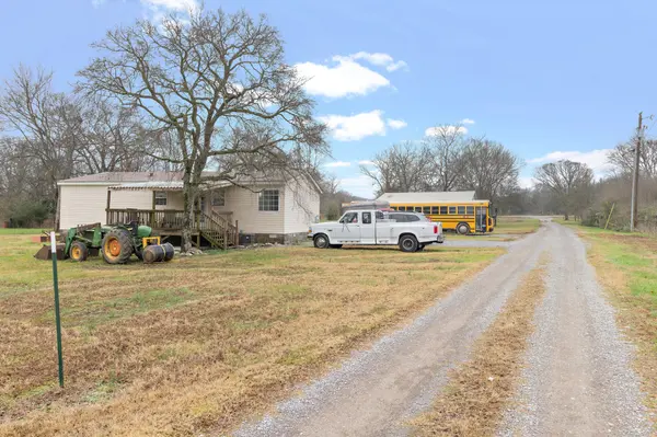 2034 Murray Kittrell Rd, Readyville, TN 37149