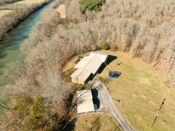 1188 Riverview Road, Centerville, TN 37033