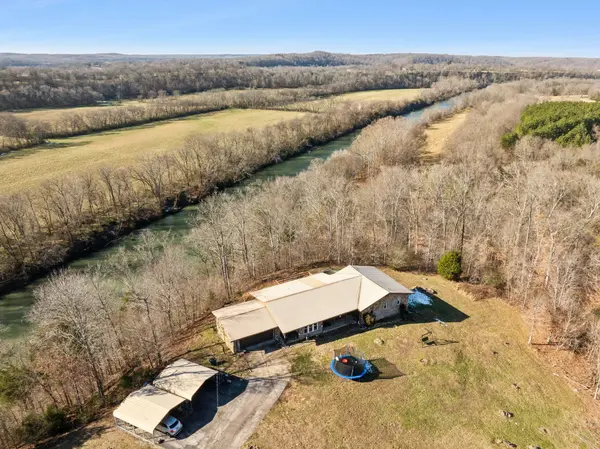 1188 Riverview Road, Centerville, TN 37033