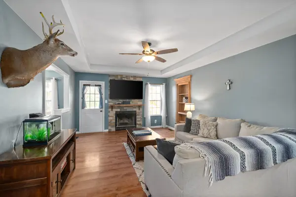423 McMurry Rd, Clarksville, TN 37042